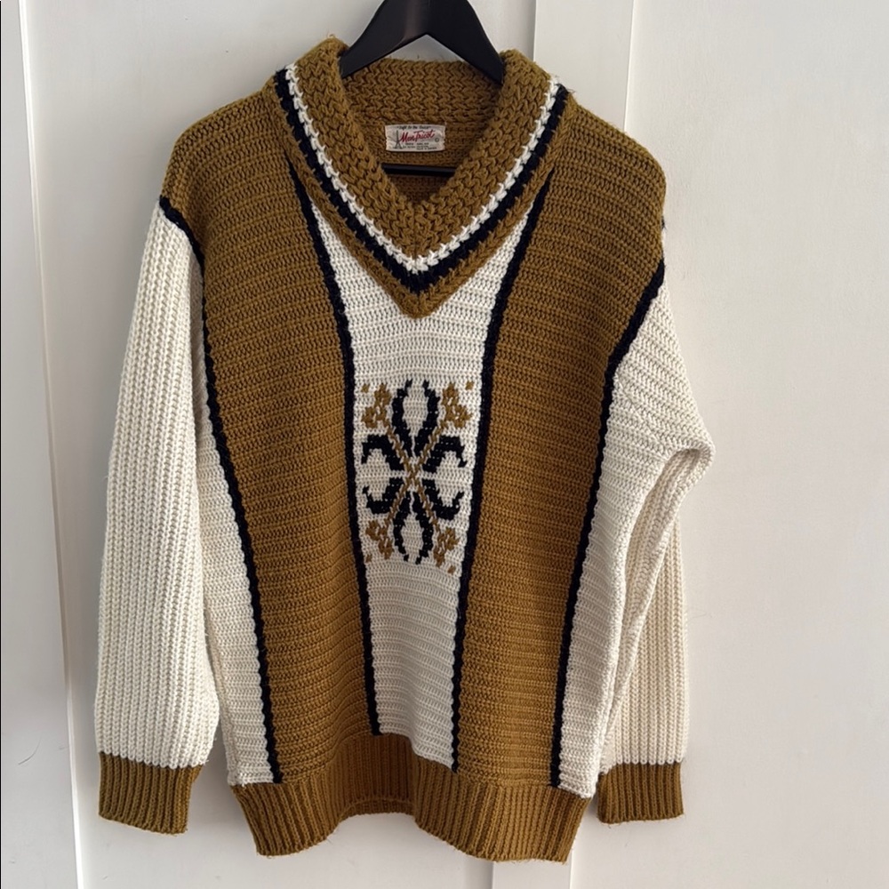 Vintage V-Neck Sweater Brown and White Chunky Knit